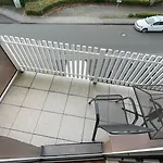 アパート Gna01 - Grosse Mit 7 Betten, Grosse Kueche, 2 Balkone & Parkplatz