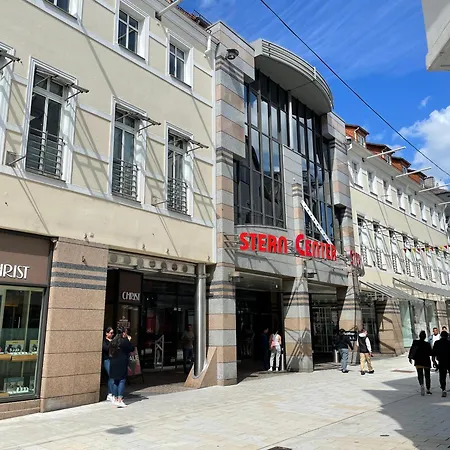 Grosse Mit 7 Betten, Grosse Kueche, 2 Balkonen & Parkplatz Daire Lüdenscheid