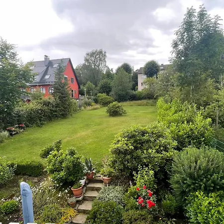 Grosse Mit 7 Betten, Grosse Kueche, Balkon Apartment Luedenscheid