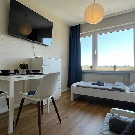 Apartment Grosse Mit 7 Betten, Grosse Kueche, Balkon