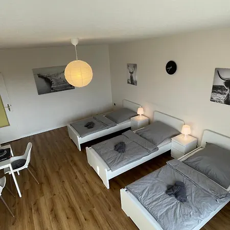 Daire Grosse Mit 7 Betten, Grosse Kueche, 2 Balkonen & Parkplatz Lüdenscheid