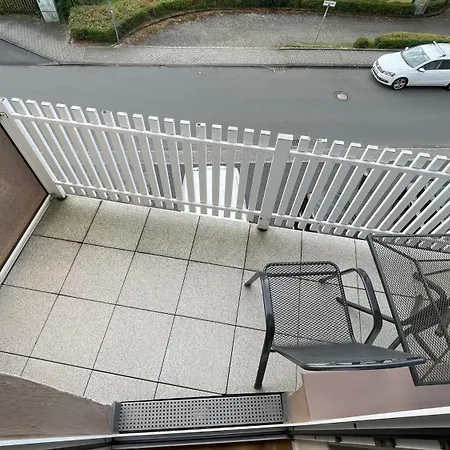 Apartment Grosse Mit 7 Betten, Grosse Kueche, Balkon