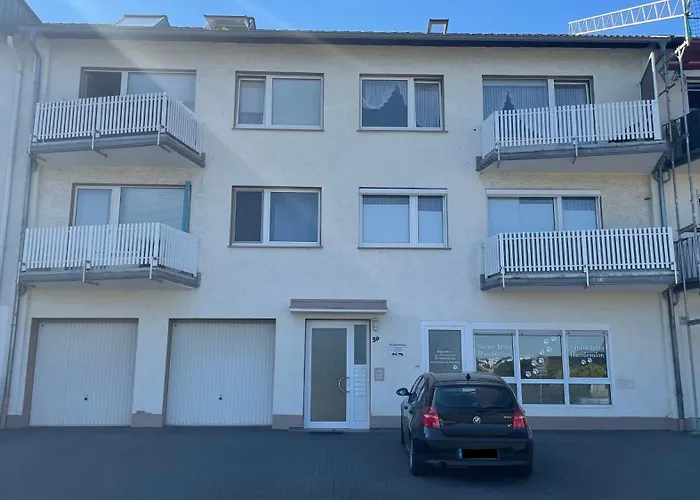 شقة Gna01 - Grosse Mit 7 Betten, Grosse Kueche, 2 Balkone & Parkplatz Lüdenscheid