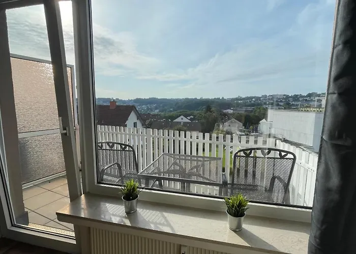 Gna01 - Grosse Mit 7 Betten, Grosse Kueche, 2 Balkone & Parkplatz Appartement