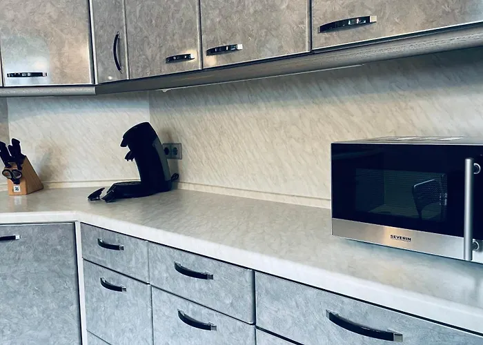 Gna01 - Grosse Mit 7 Betten, Grosse Kueche, 2 Balkone & Parkplatz *