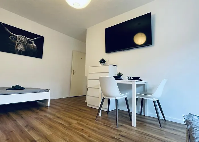 Gna01 - Grosse Mit 7 Betten, Grosse Kueche, 2 Balkone & Parkplatz Appartement Lüdenscheid